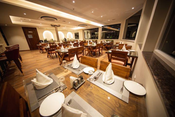 Dining 50 of 87