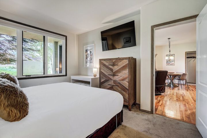 Room 109 of 493