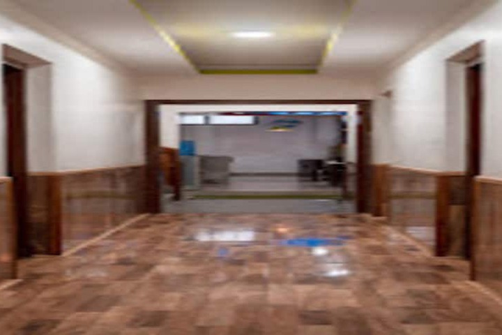 Ballroom/Hall 8 of 8