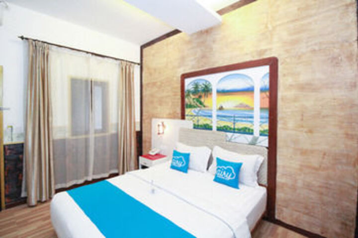 Room 6 of 24
