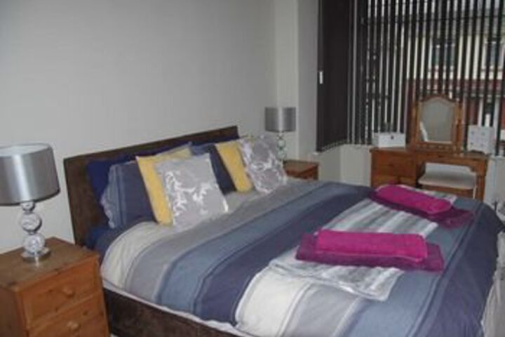 Room 16 of 25