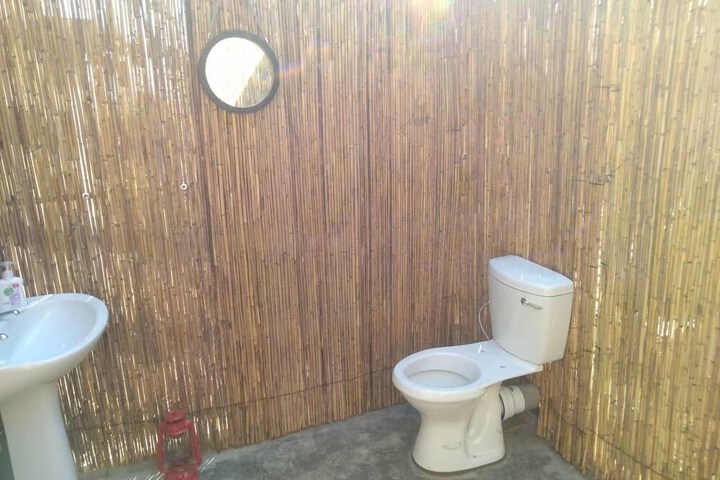 Room 4 of 36