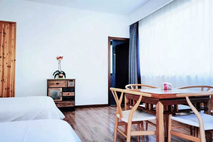 Room 65 of 170