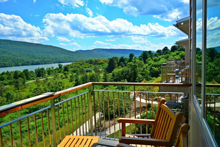 Terrace/Patio 12 of 36