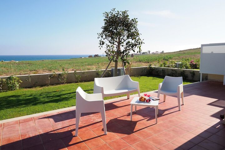 Terrace/Patio 16 of 24