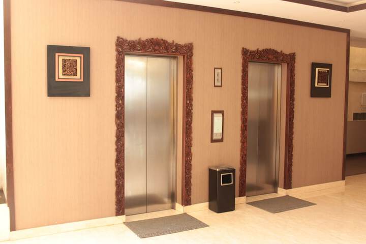 Hotel Interior 2 of 91