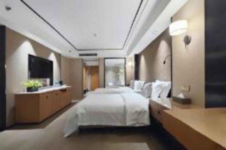Room 21 of 23