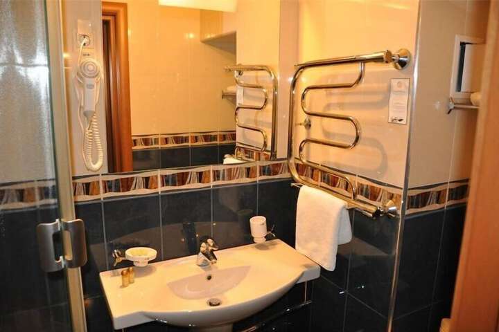Room 20 of 23