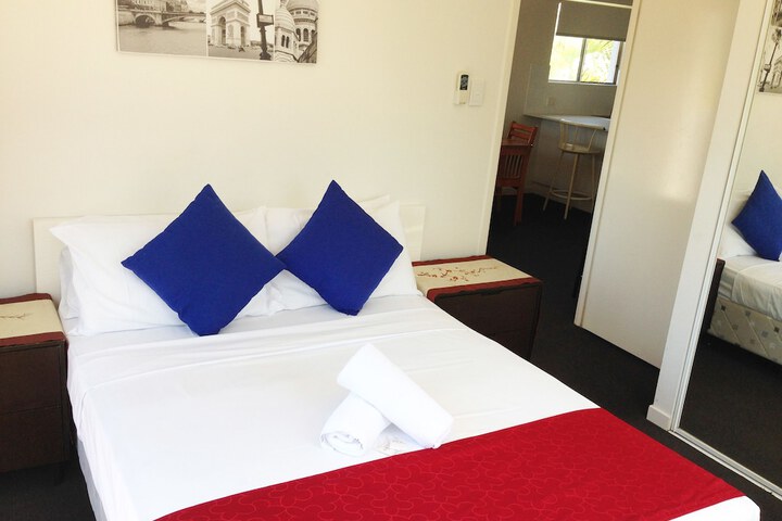 Room 12 of 47