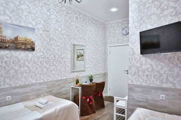 Room 72 of 125