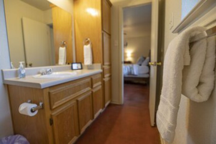 Room 5 of 20