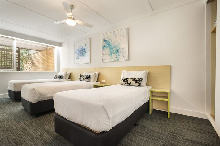 Room 15 of 41