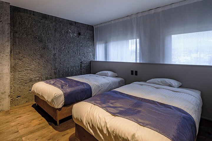Room 26 of 49
