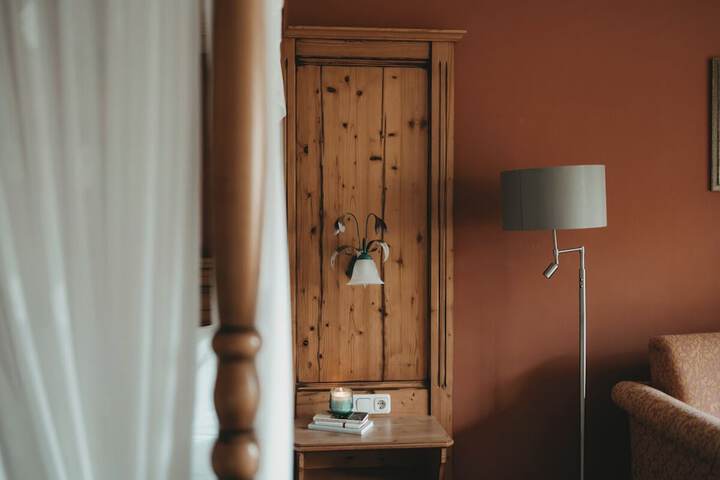 Room 31 of 63