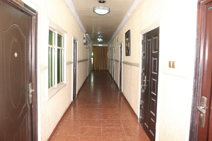 Ballroom/Hall 49 of 51