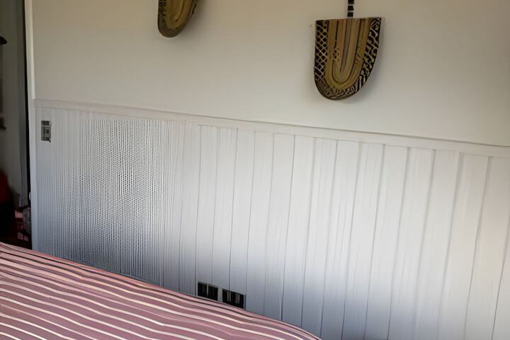 Room 4 of 20