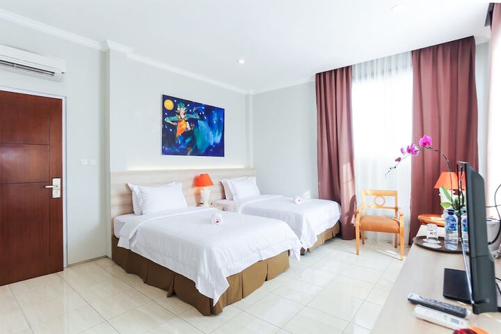 Room 7 of 31