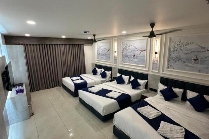 Hotel Crown