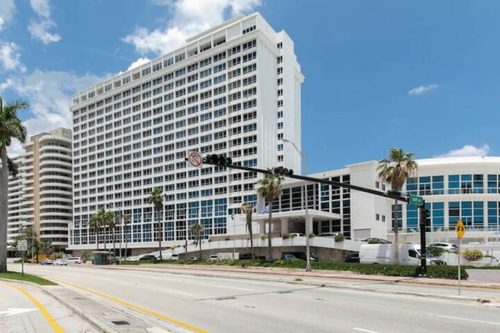 Hotel 95 of 120