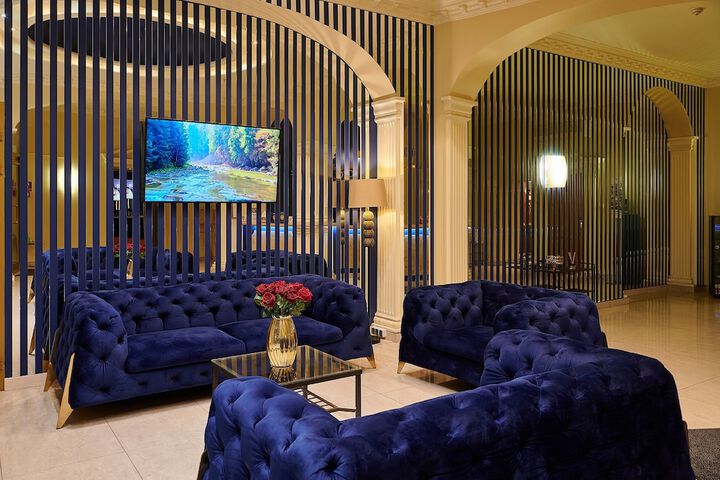 Hotel Interior 3 of 38