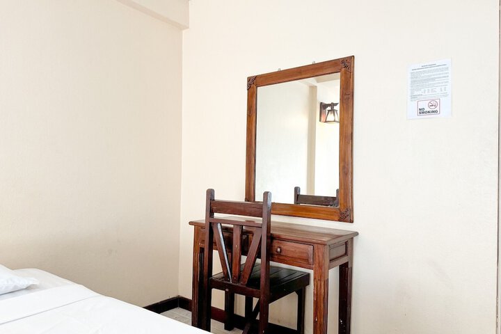 Room 16 of 86