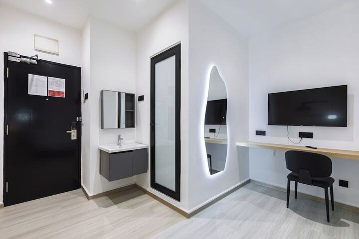 Room 113 of 139