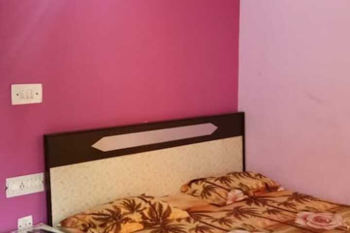 Room 3 of 19