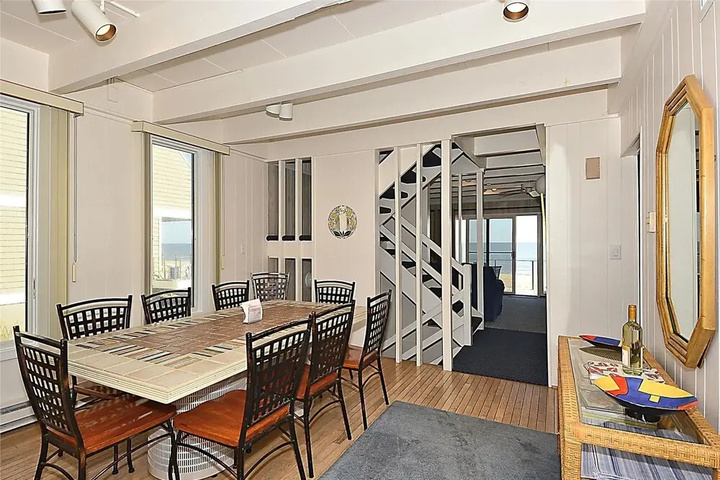 Terrace/Patio 7 of 11