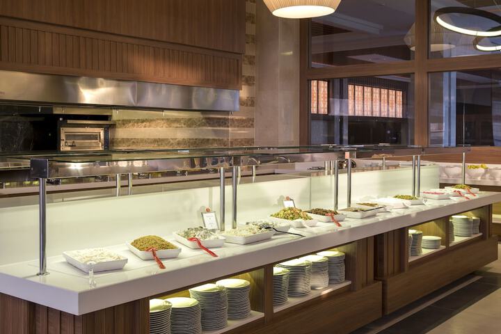Dining 74 of 97