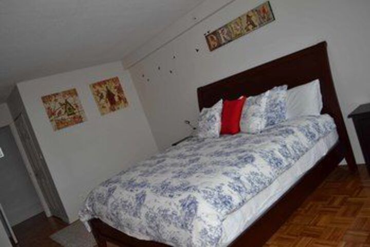 Room 15 of 50