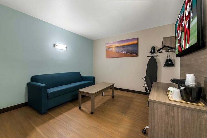Suite 2 Full Beds (23 of 31)