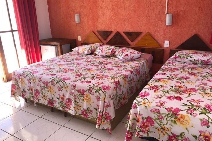 Room 8 of 37