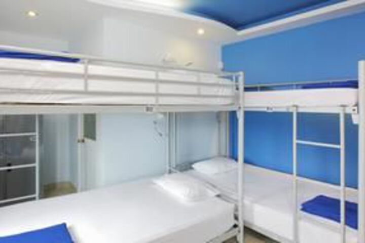 Hotel Suite Photo
