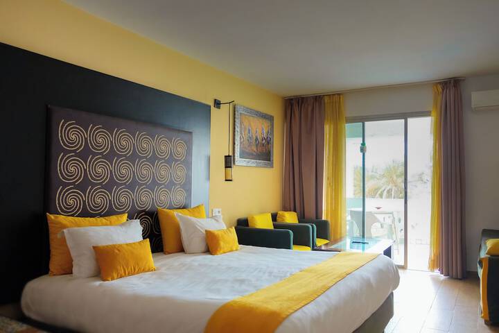 Room 37 of 70