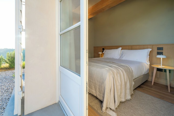 Room 18 of 81