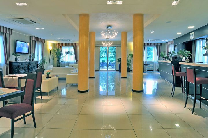 Hotel Interior 3 of 23
