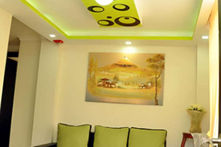 Room 16 of 30