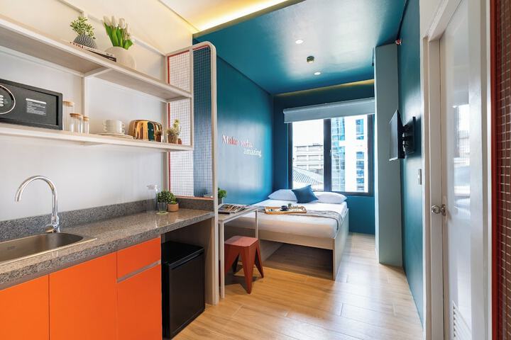 Room 3 of 11