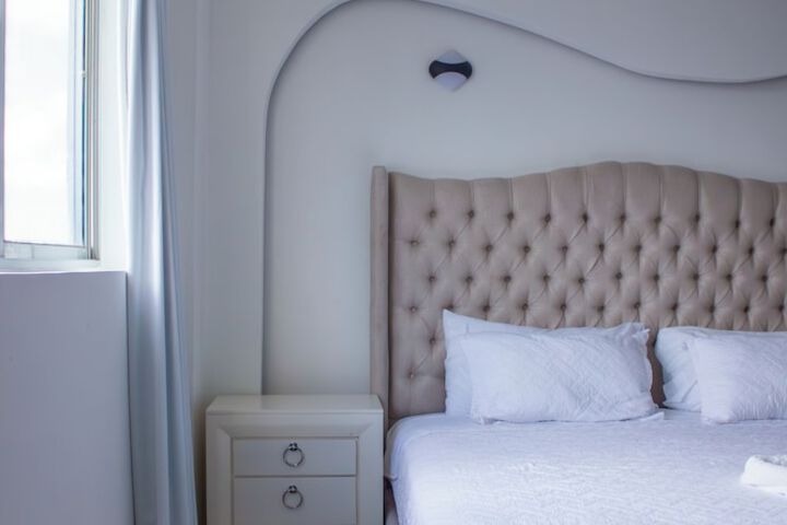 Room 12 of 42