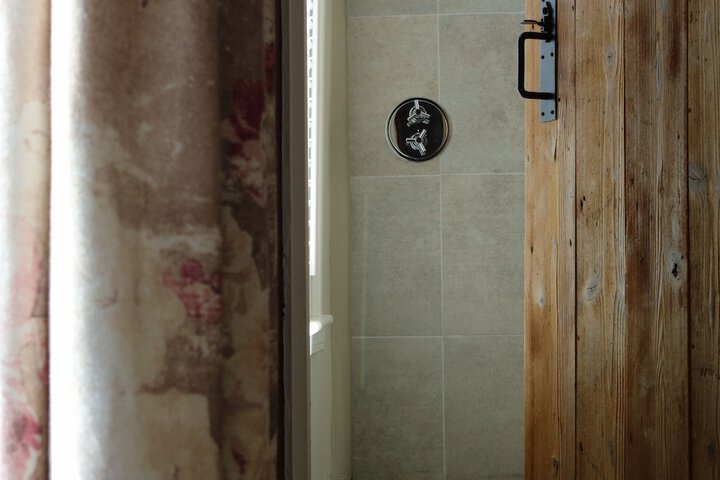 Room 53 of 75