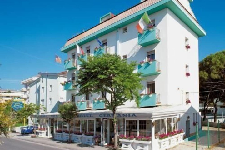 Hotel 85 of 87