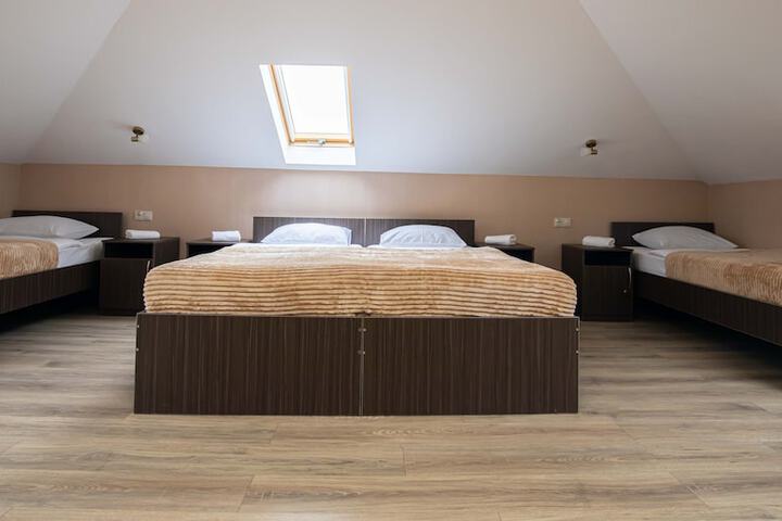 Room 20 of 54