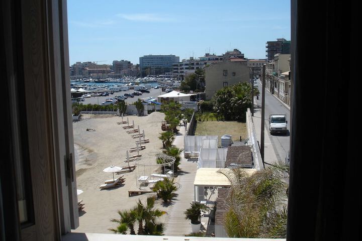 Hotel View 110 of 118