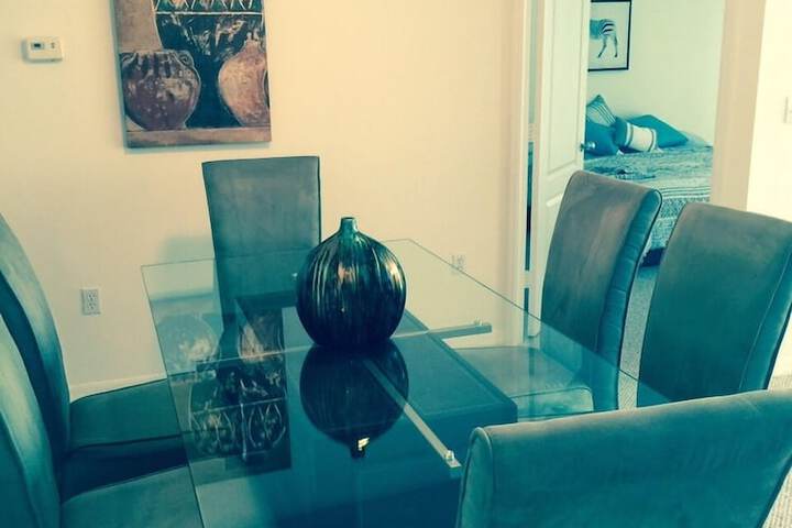 Room 10 of 35