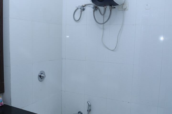 Room 20 of 37