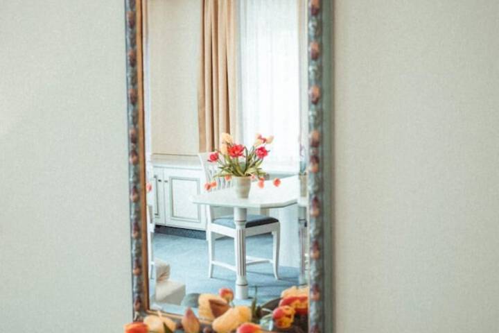 Room 12 of 45
