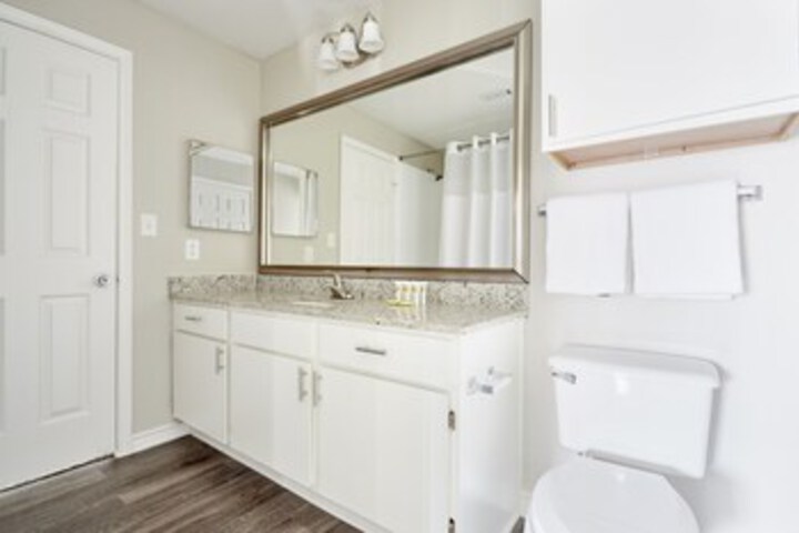 Room 4 of 54