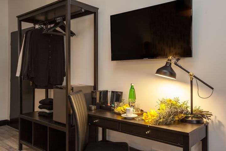 Room 26 of 61