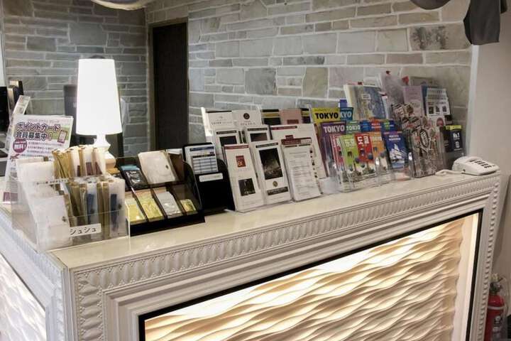 Entrance & Lobby