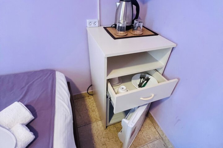 Room 18 of 101